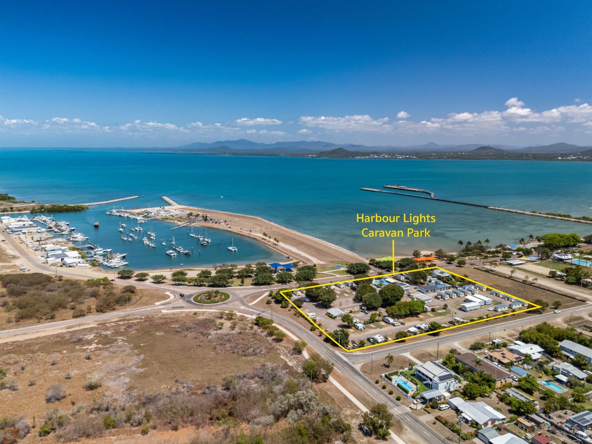 Harbour Lights Tourist Park Hotel Bowen Buitenkant foto