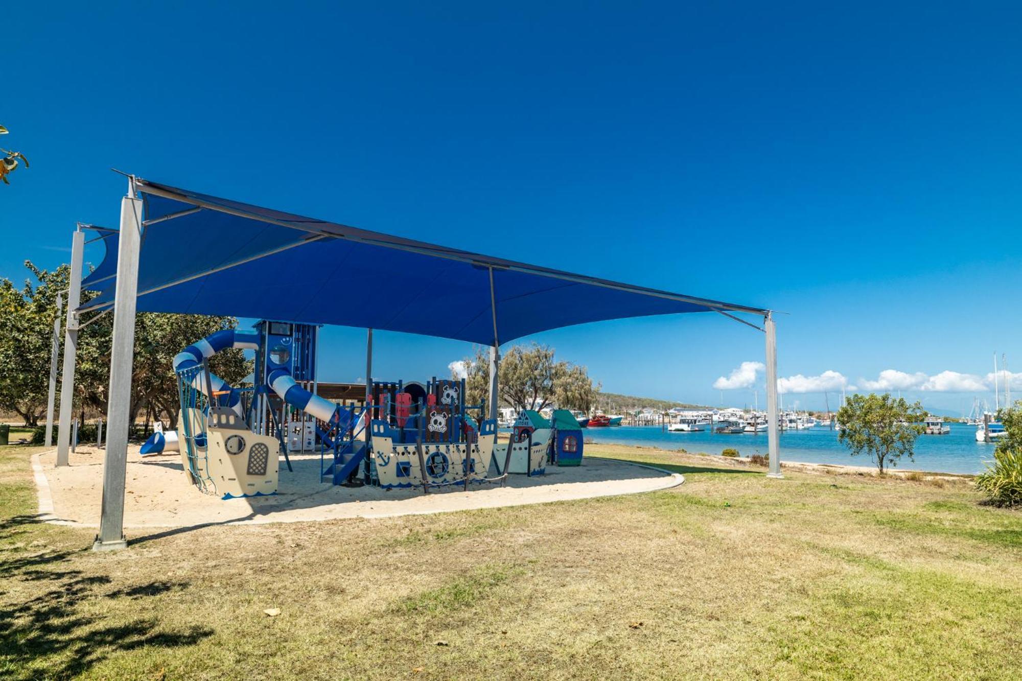 Harbour Lights Tourist Park Hotel Bowen Buitenkant foto